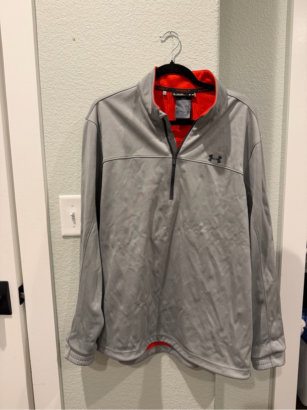 Under Armour Men's Gray 1/4 Zip Golf Performance Jacket